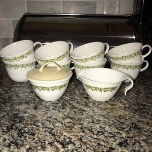 Set of Vintage Corelle Crazy Daisy